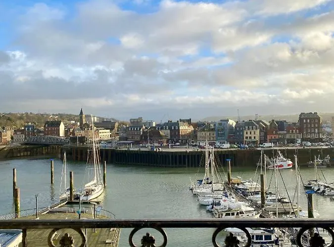 Duchesse De Berry - Vue Sur Port